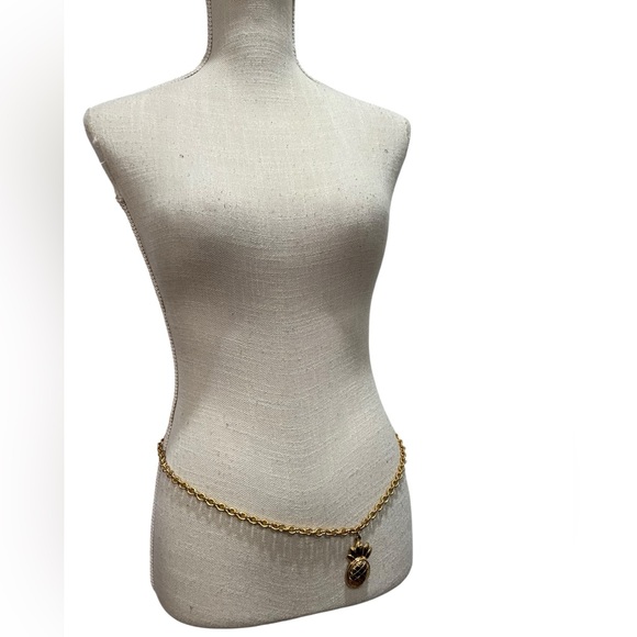 Celine Gold-Plated Pineapple Pendant Toggle Necklace Or Belt - Picture 7 of 12